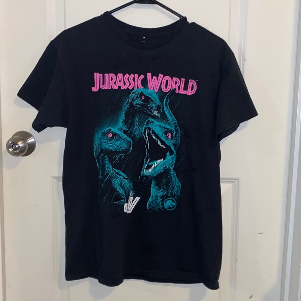 Jurassic World T Shirt Size Medium